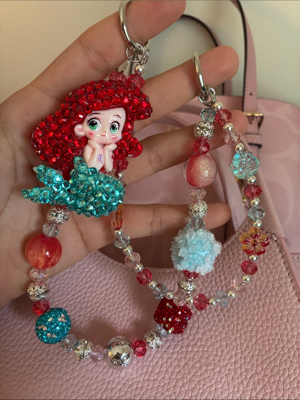 Sparkling The Little Mermaid Charm Beaded Bag Chain - Picture 2 of 2